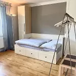 Casa de Férias Ruhiges Am Wald Mit Garten Mit Schlafzimmer Und Schlafnische
