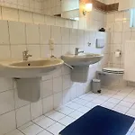 Ruhiges Am Wald Mit Garten Mit Schlafzimmer Und Schlafnische Aurich