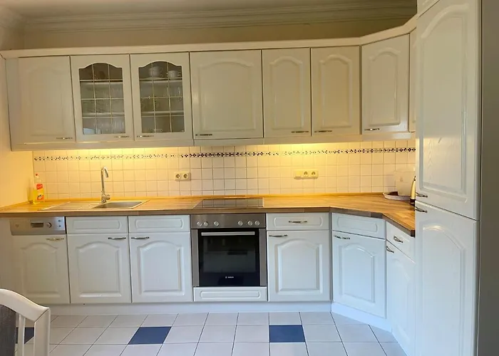 Ferienhaus Am Wald Mit Garten Mit 1 Schlafnische Und 1 Schlafzimmer